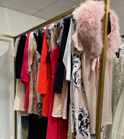 Komis Ślubny Rzeszów - Suknie Ślubne Rzeszów | Salon Sukien Ślubnych Rzeszów | Moda Ślubna | Suknie Wieczorowe